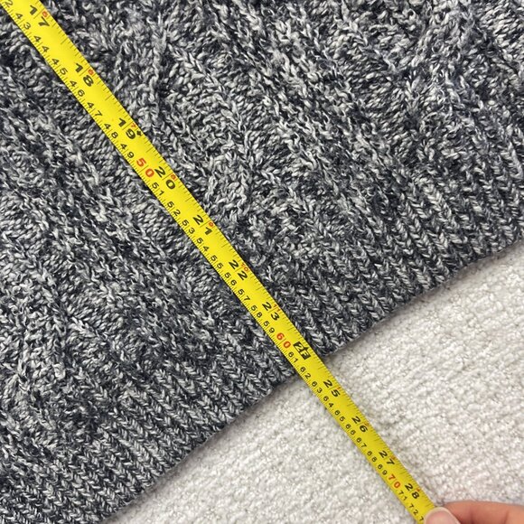 Tommy Hilfiger Womens Pull Over Sweater Chunky 3D Cable Knit Sz M Grey Cozy - Picture 9 of 14